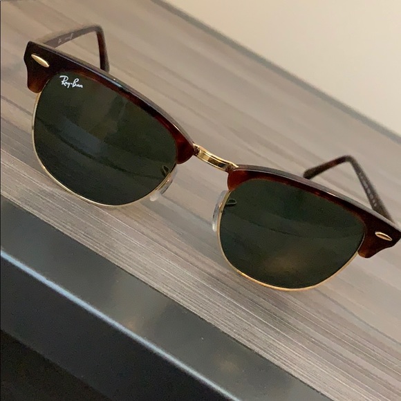 Tortoise Rayban Clubmaster - Picture 1 of 4